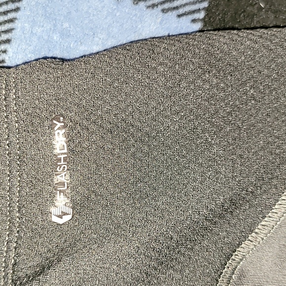 The North Face. Flash-dry sweatpants. Pre-owned. Men's size Large - Picture 15 of 15